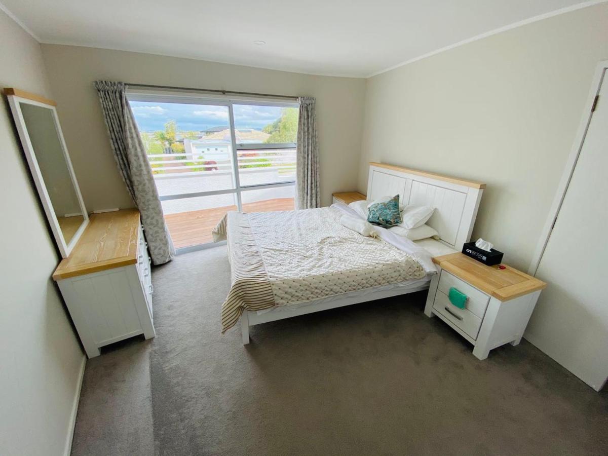 Oakparkvilla Seaviewfamilyroom Kingroom Queenroom-Wifi (Adults Only) Auckland Værelse billede
